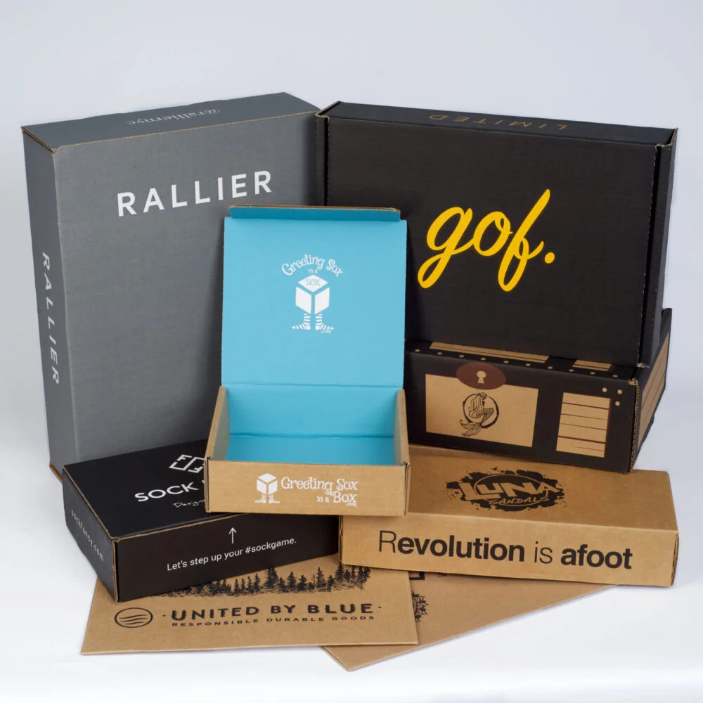 Mailer-boxes-and-envelopes-for-apparel--scaled-e1747926718126